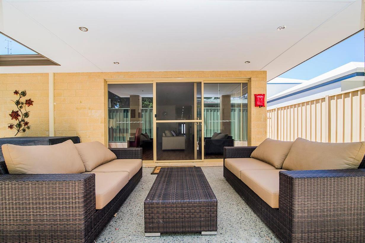 Busselton Holiday Home Exterior photo